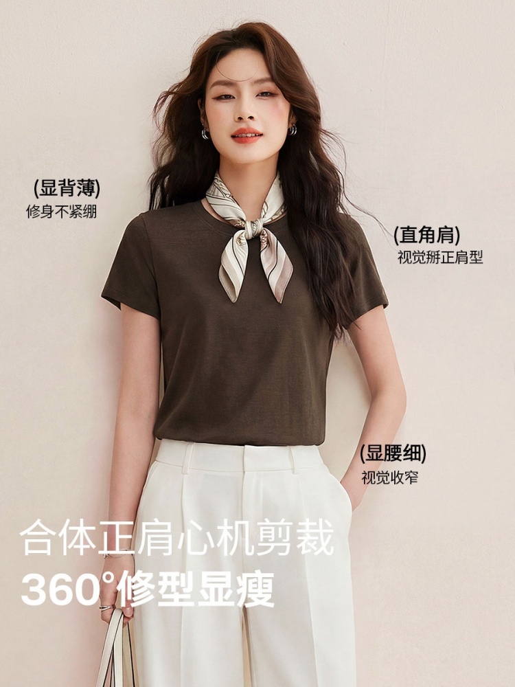 修娴圆领慕斯竹节棉肌理感短袖T恤W56·卡其
