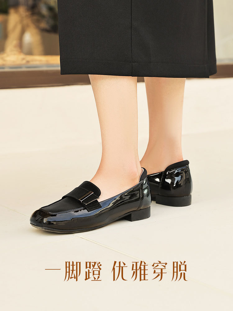 日本品牌PANSY轻便舒适拼接乐福鞋·黑色