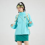 湖水兰