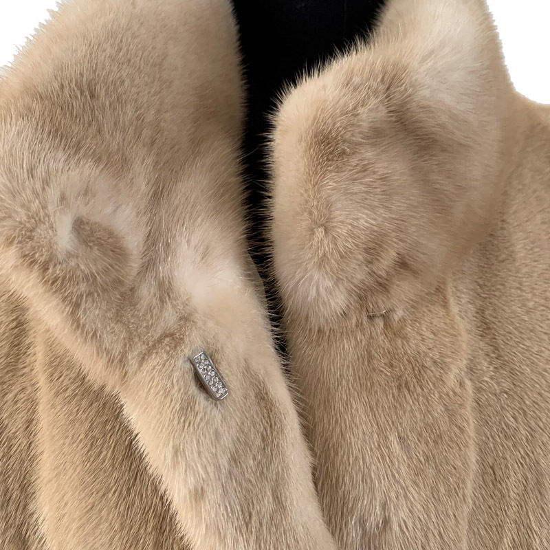 ecke优雅立领十字貂水貂大衣·米黄色