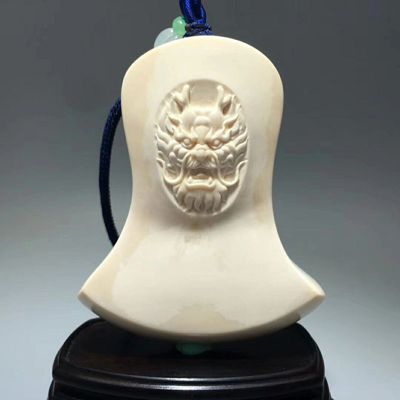 老冯记猛犸象牙斧头挂件大师手工精雕